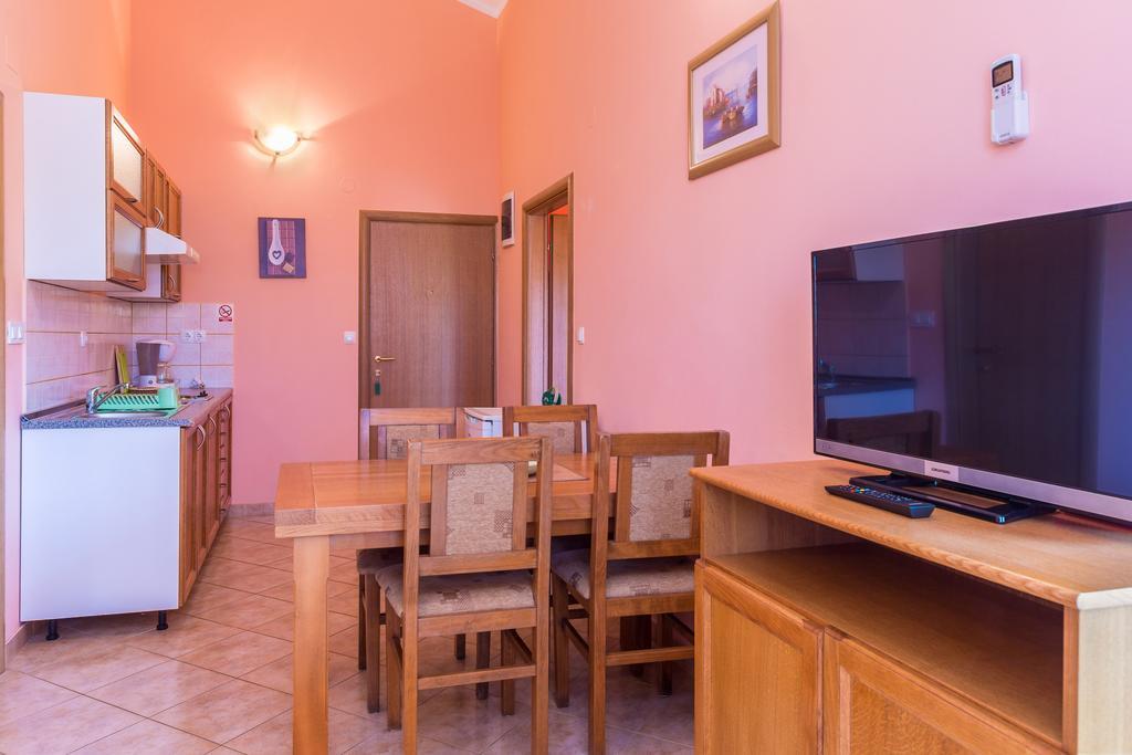 Apartments Villa Orange Μεντουλίν Εξωτερικό φωτογραφία