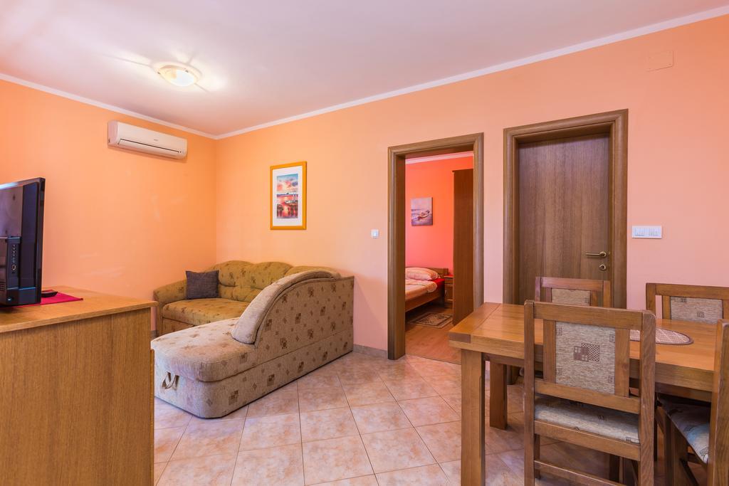 Apartments Villa Orange Μεντουλίν Εξωτερικό φωτογραφία