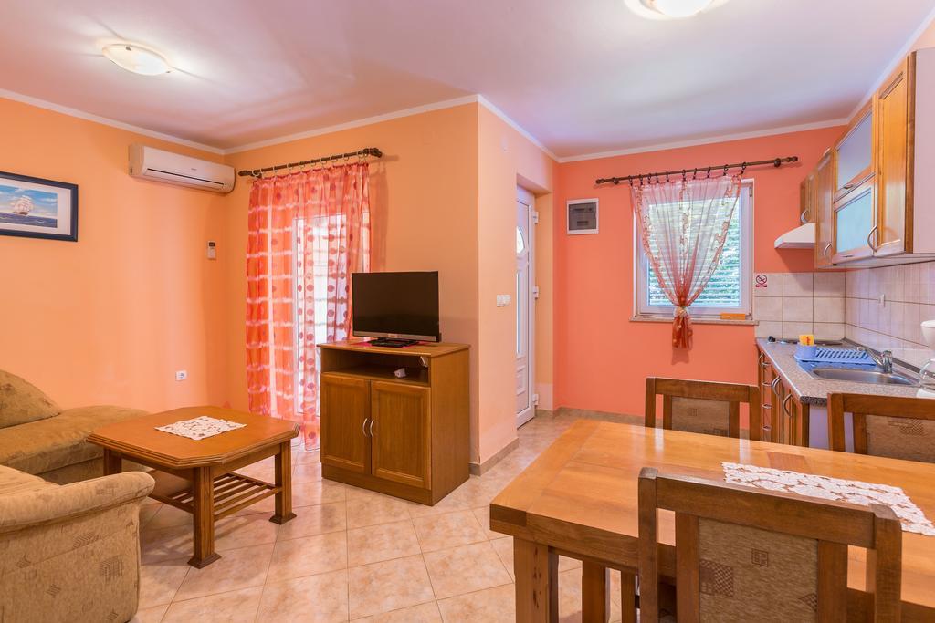 Apartments Villa Orange Μεντουλίν Εξωτερικό φωτογραφία